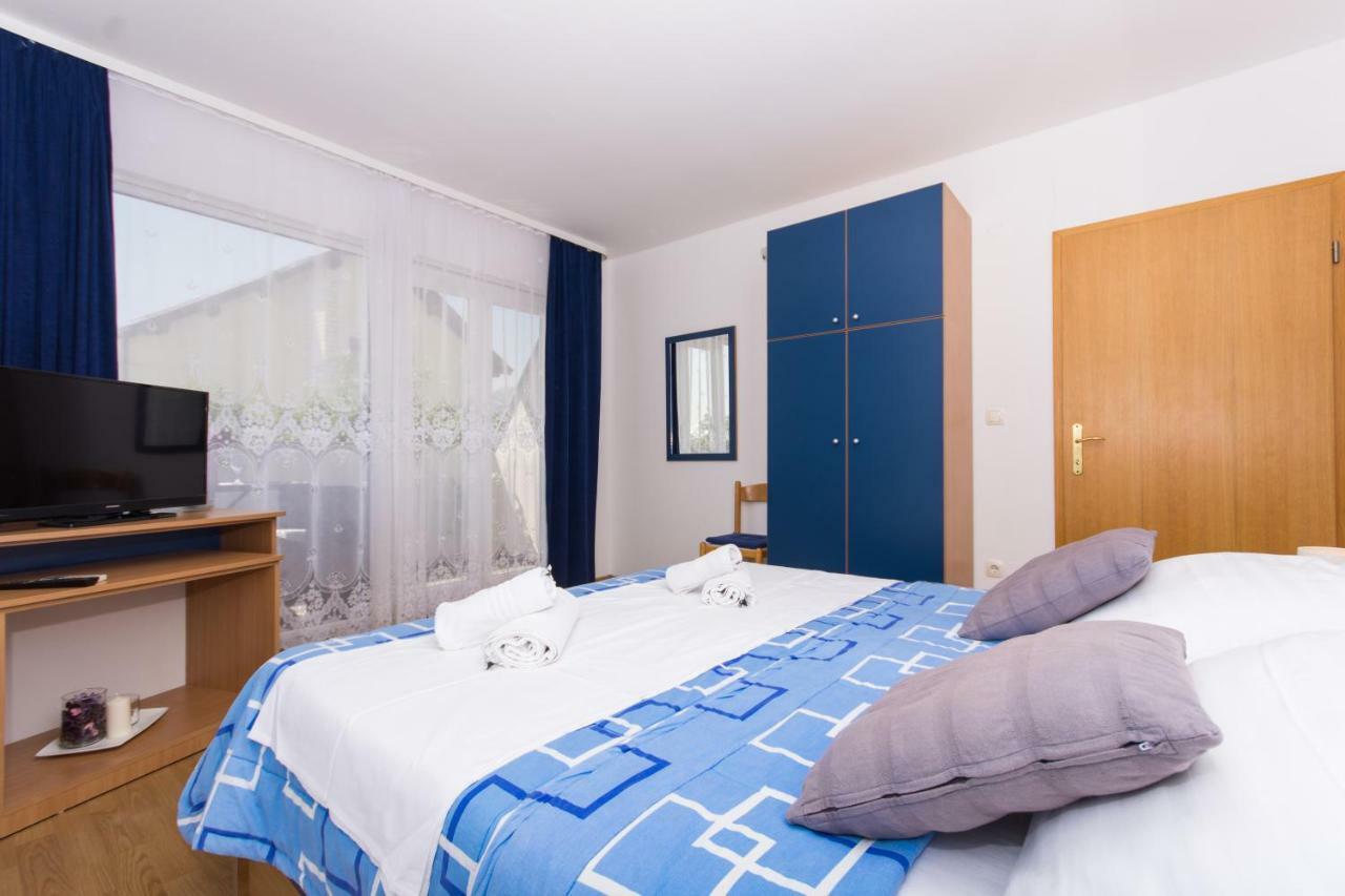 Marko Apartments Каштела Экстерьер фото
